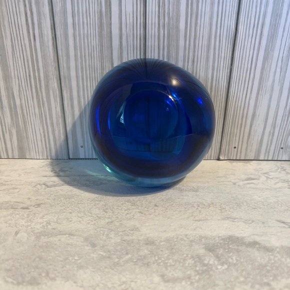 Murano Sommerso Orb Teal & Colbalt Blue Art Glass in the Style of Flavio Poli - Picture 3 of 6